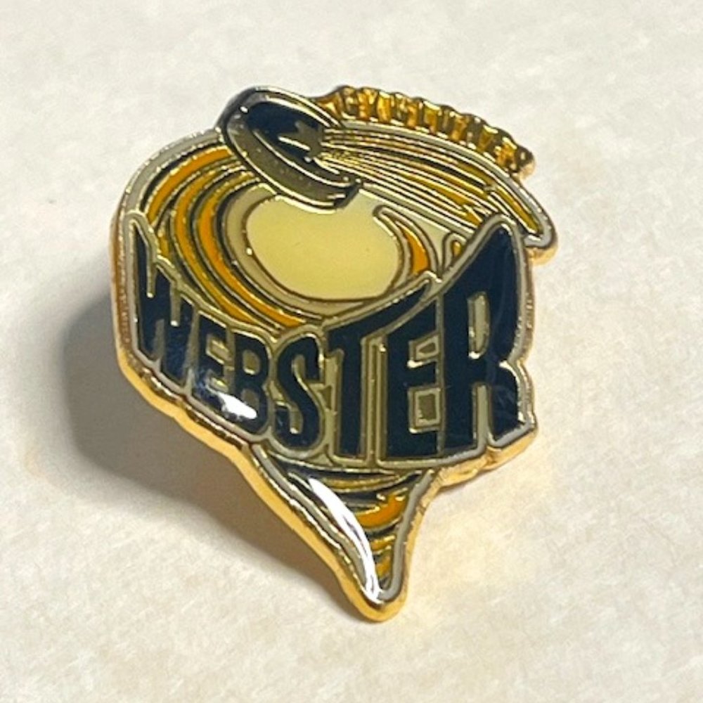 Webster Cyclones Youth Hockey Rochester, NY Lapel Hat Pin Gold Black .75"x1"